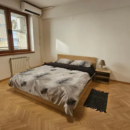Premium A Two Bedroom * Escópia
