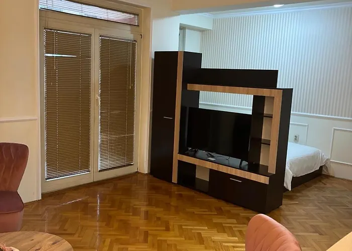 Premium A Two Bedroom Apartment Skopje