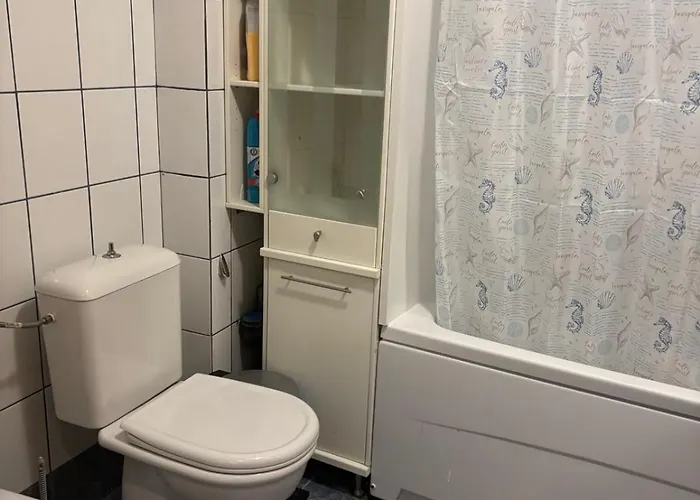 Premium A Two Bedroom 스코페